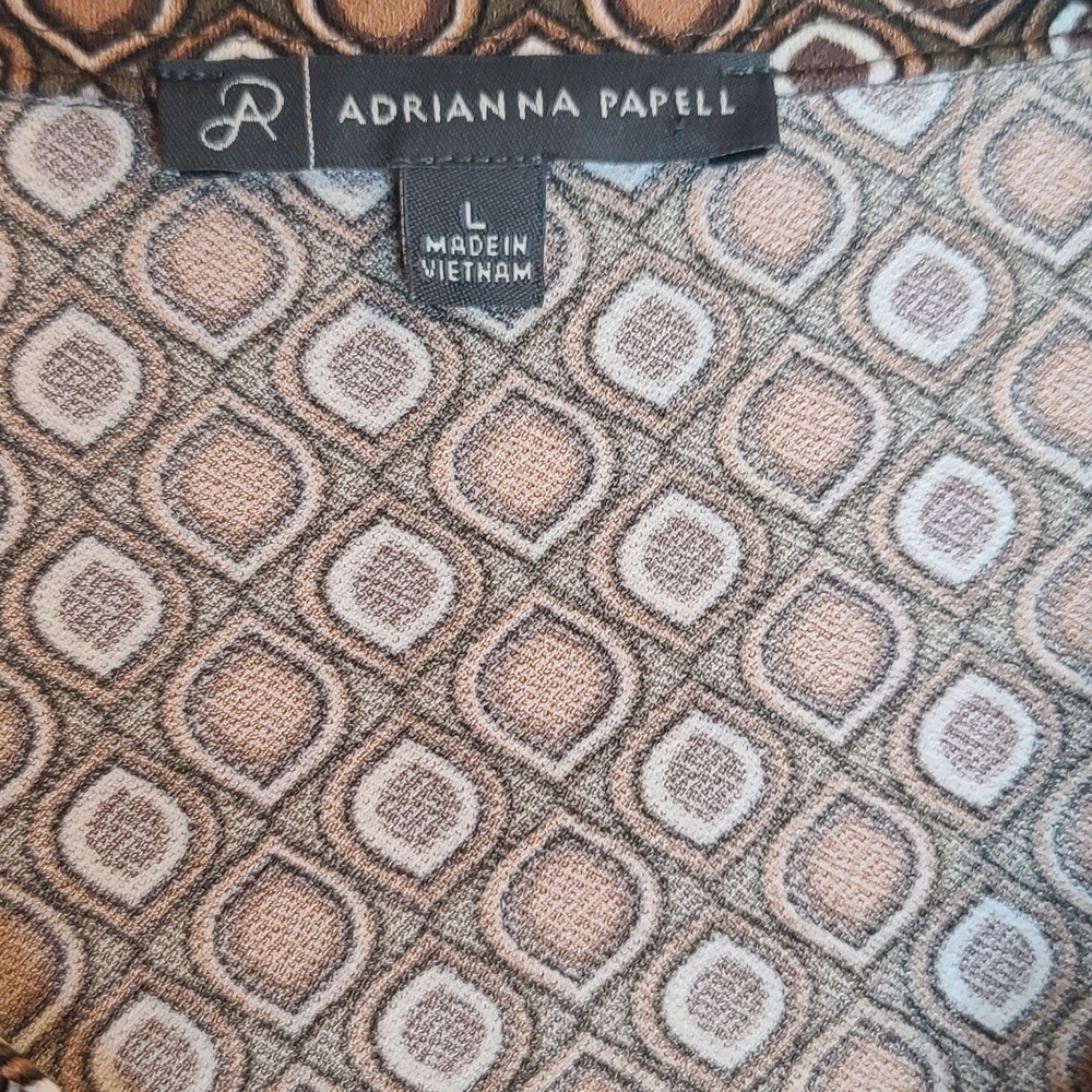 Adrianna Papell Geometric Pattern Top - Picture 1 of 7